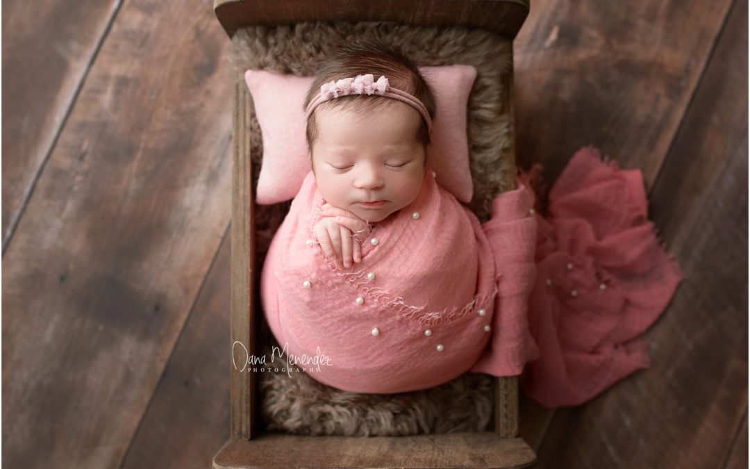 Session Spotlight: Blessed with a little girl!