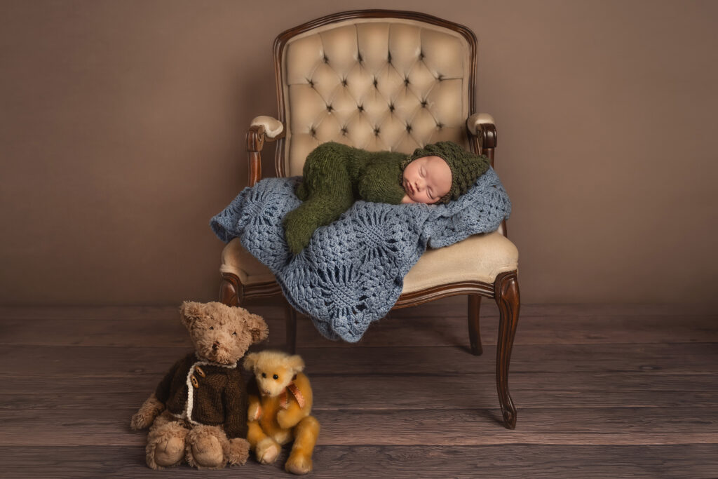 Afternoon Nap - Anita Windsor